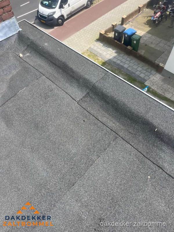 Kosten dakisolatie: plat dak met bitumen dakbedekking in Zaltbommel